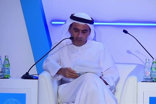 مشاركة د. علي بن تميم في قمة السلم