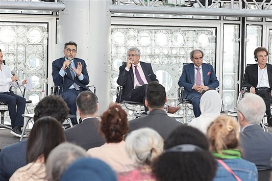 «أبوظبي للغة العربية» يؤكد دور الترجمات في نقل المعارف